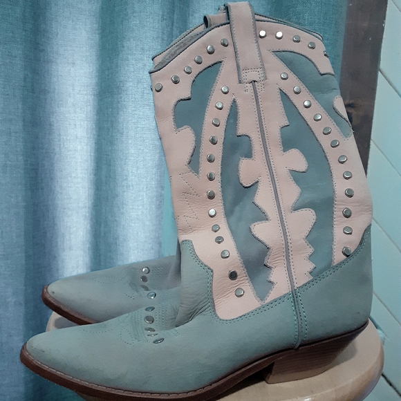 Vintage Rare Cowboy Boots - Picture 1 of 3